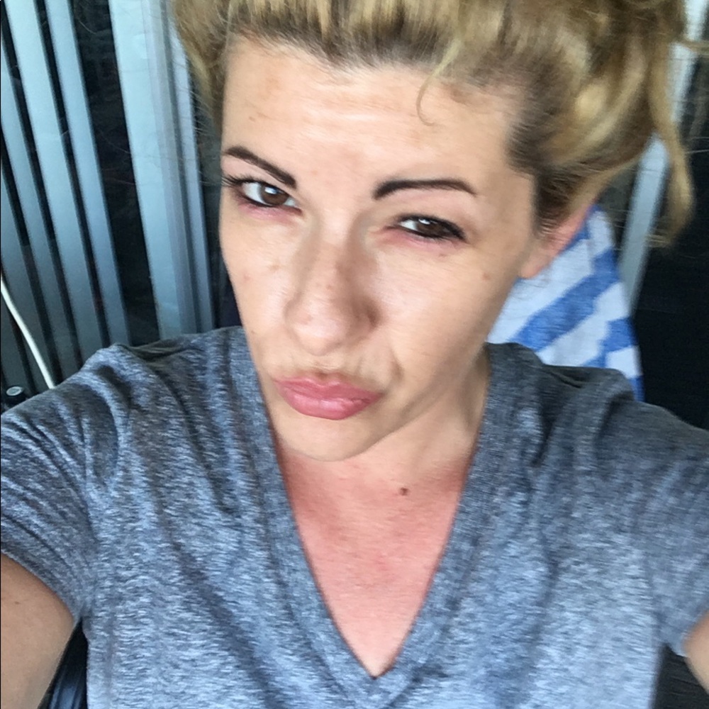 Meet your Posher, Kat